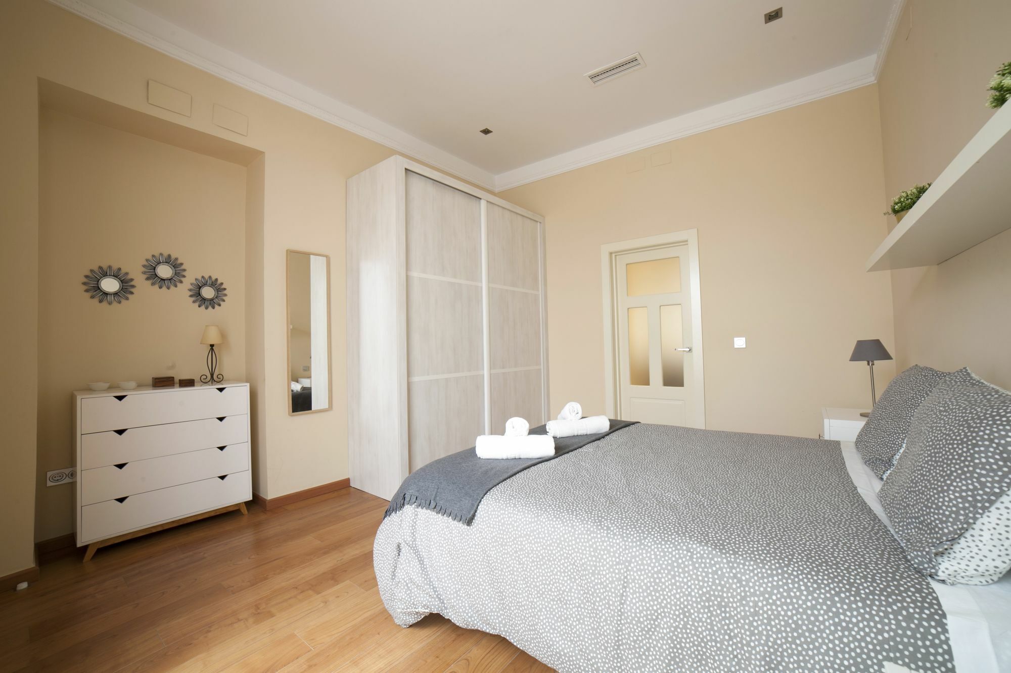 Alohamundi Quevedo Apartman Sevilla Kültér fotó